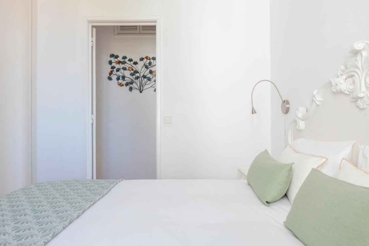 Alfama Amazing Scenic River And View Charming With 2 Bedrooms And Ac 19th Century Building Apartment Lissabon