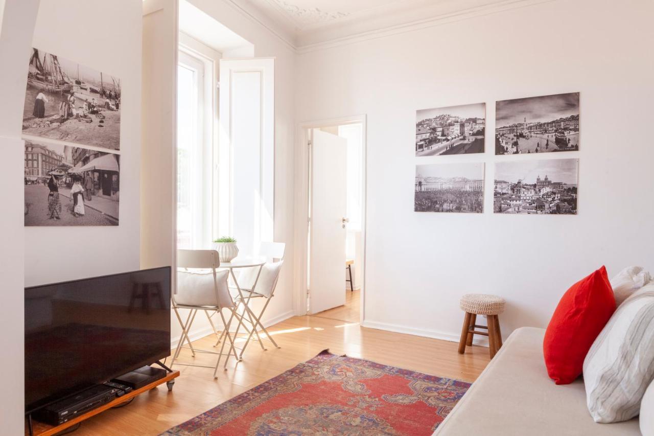 Apartment Alfama Amazing Scenic River And View Charming With 2 Bedrooms And Ac 19th Century Building Lissabon